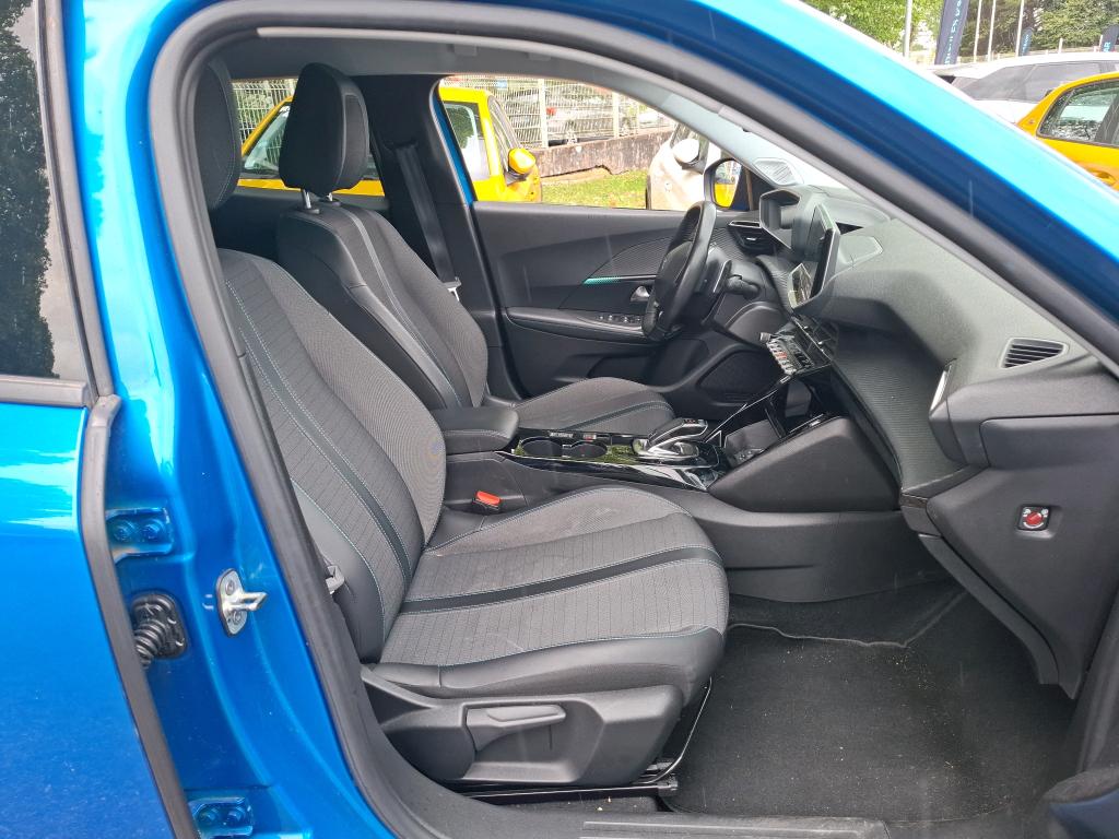 Peugeot 2008 PureTech 130 S&S EAT8 Allure Business 2021