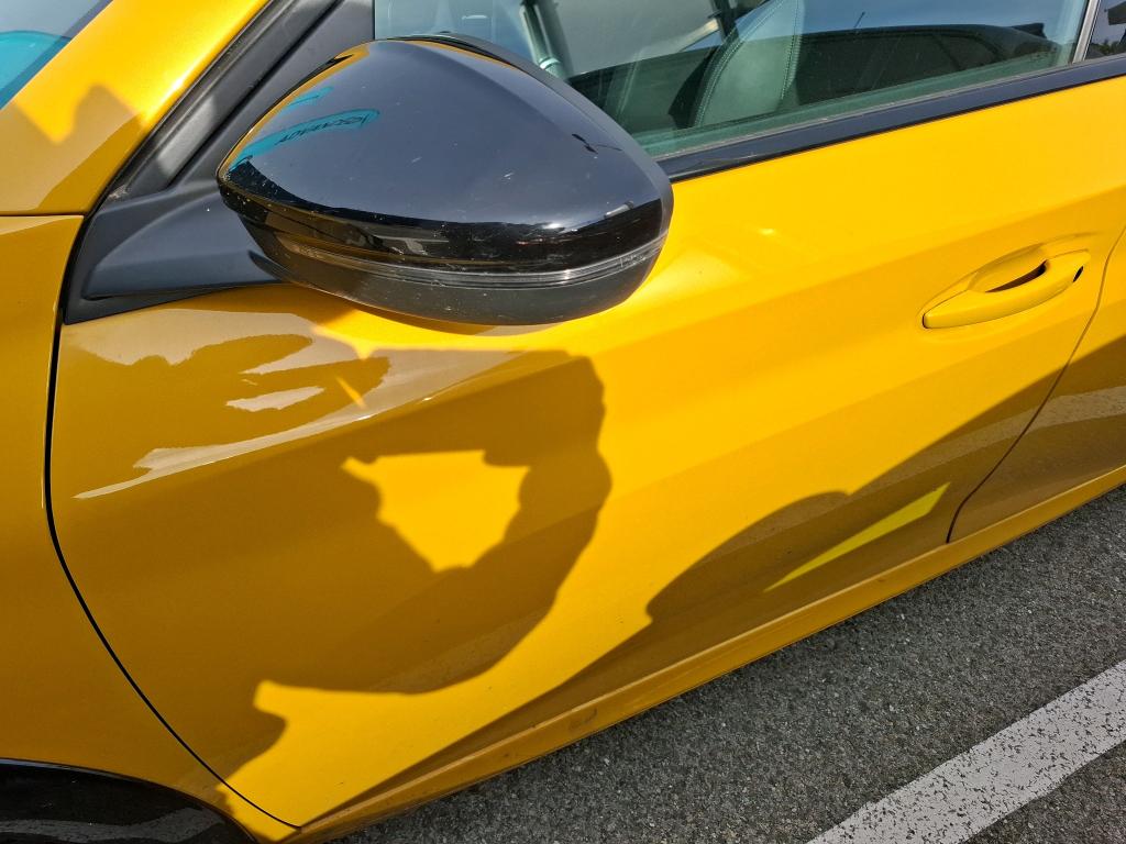 Peugeot 208 PureTech 130 S&S EAT8 GT 2022