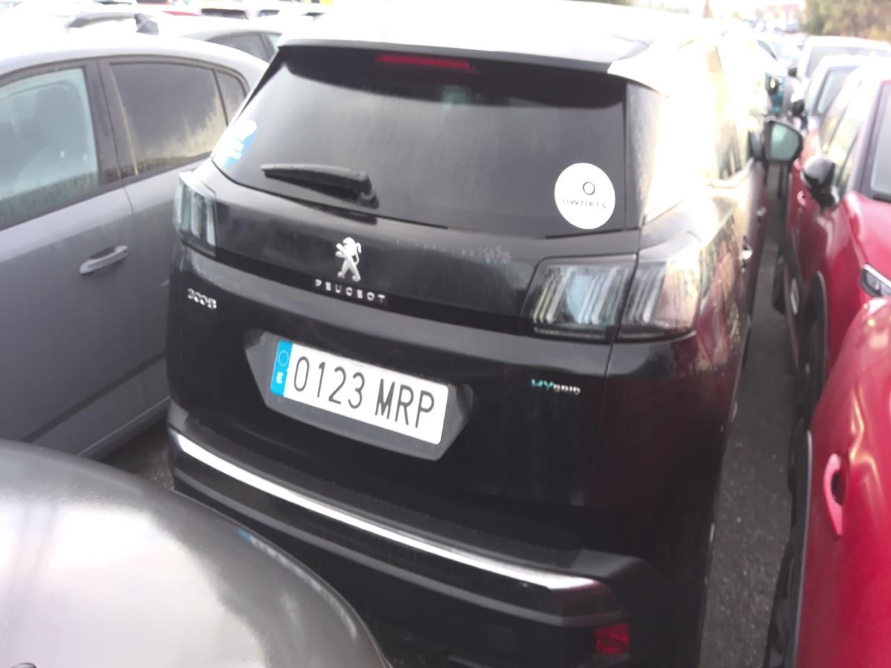 Foto Peugeot 3008 Plug-in Hybrid 3