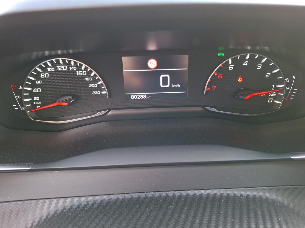 Peugeot 2008 PureTech 130 S&S BVM6 Active Pack 2022