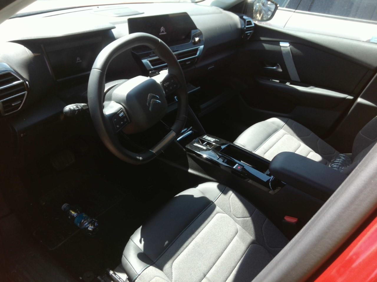 Foto Citroën C4 X 5