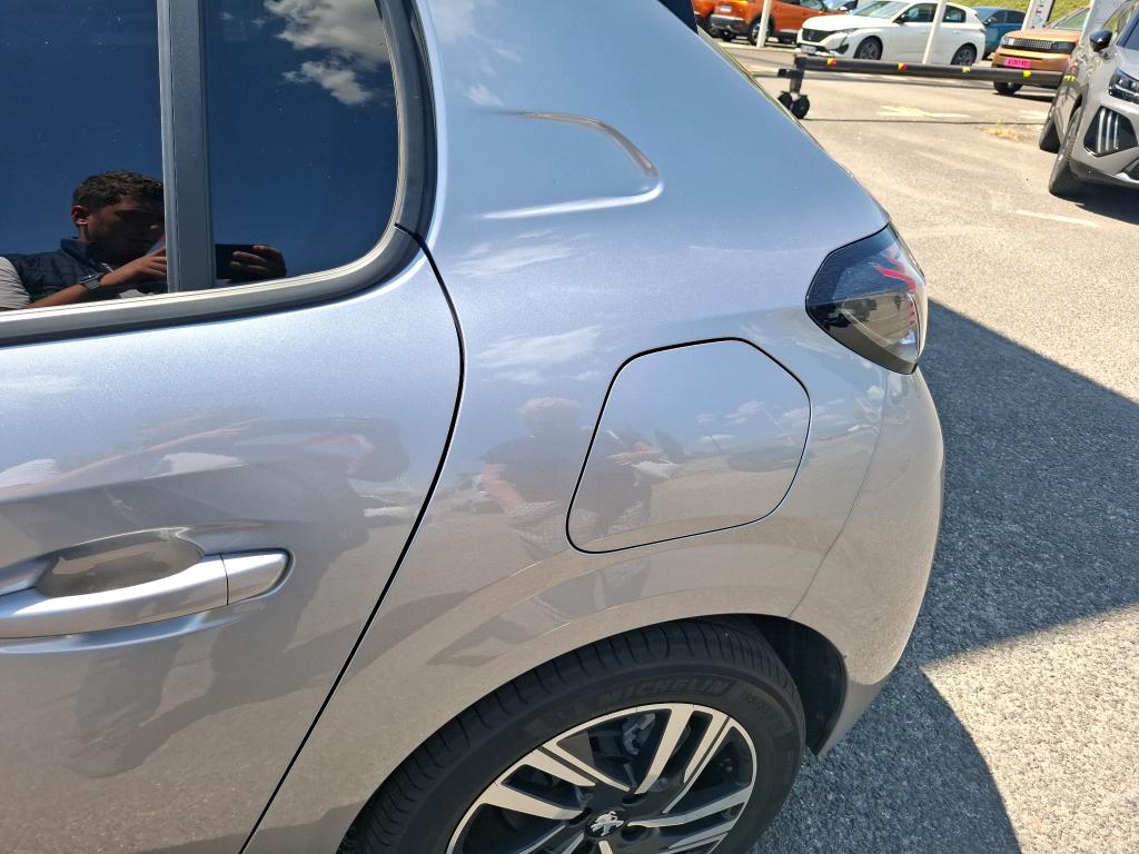 Peugeot 208 PureTech 100 S&S BVM6 Allure 2022