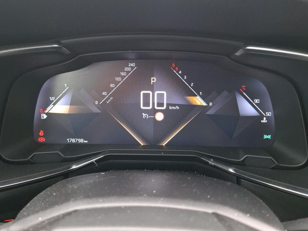 DS DS7 Crossback BlueHDi 130 EAT8 Executive 2020