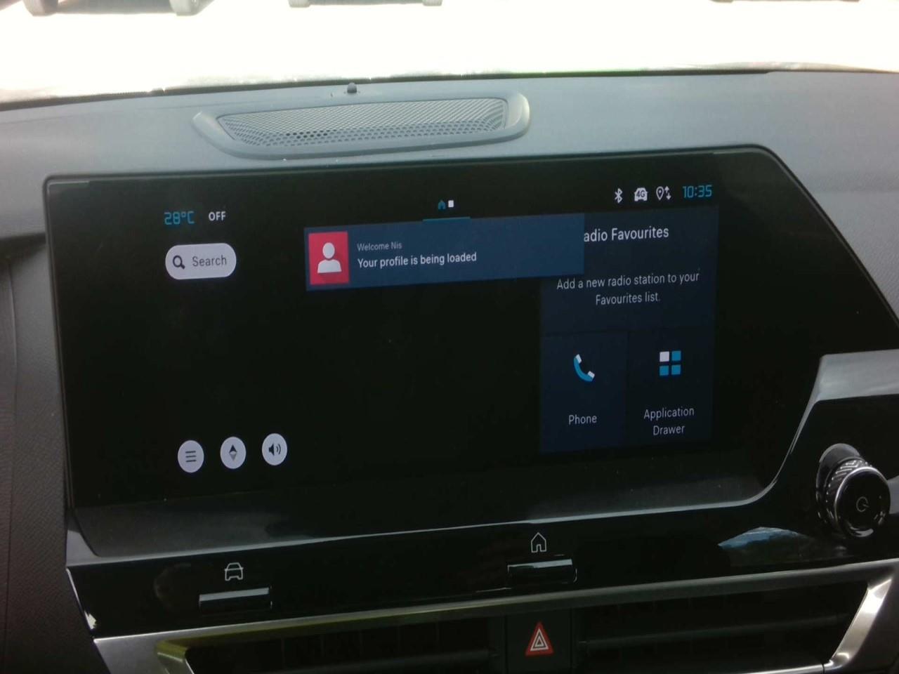 Foto Citroën C4 X 9