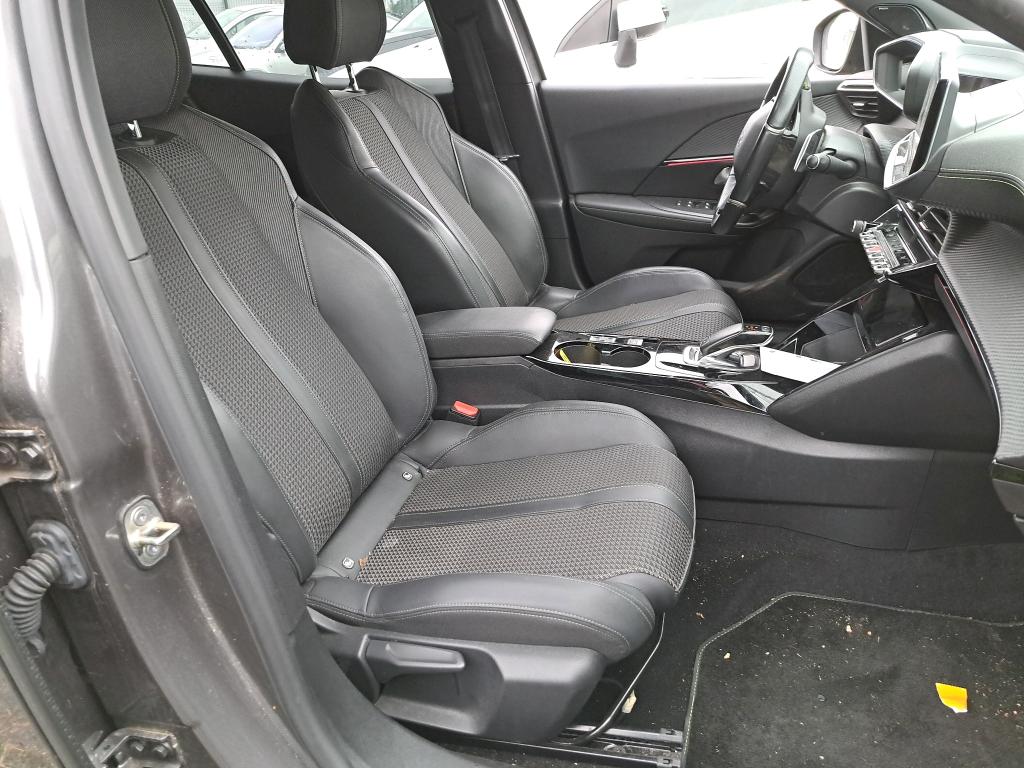 Peugeot 2008 PureTech 130 S&S EAT8 GT Line 2020