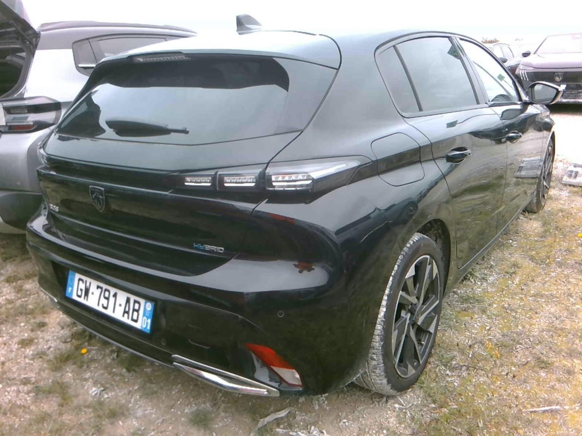 Peugeot 308 PHEV 180 e-EAT8 Allure 2024