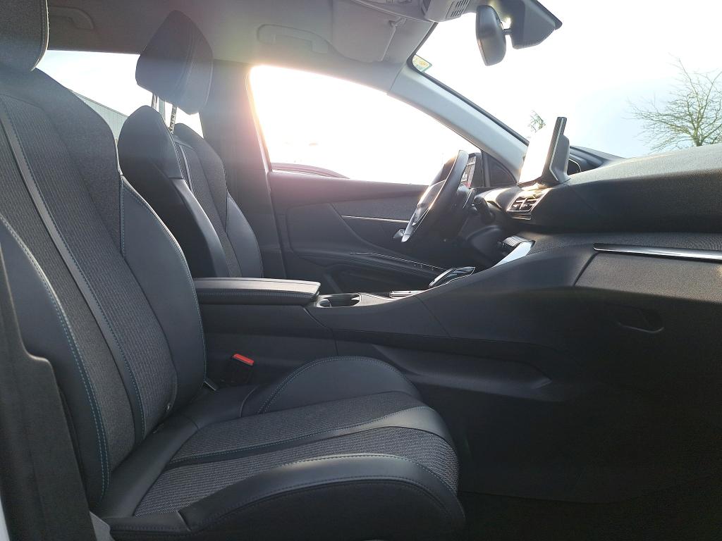 Peugeot 3008 BlueHDi 130ch S&S EAT8 Allure Pack 2022