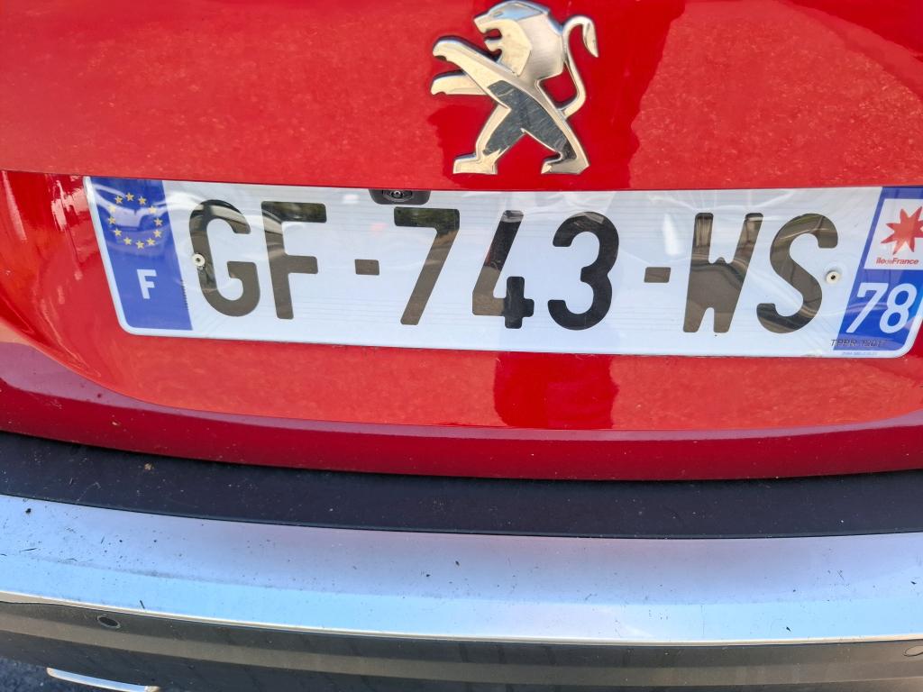 Peugeot 2008 PureTech 130 S&S EAT8 GT 2022