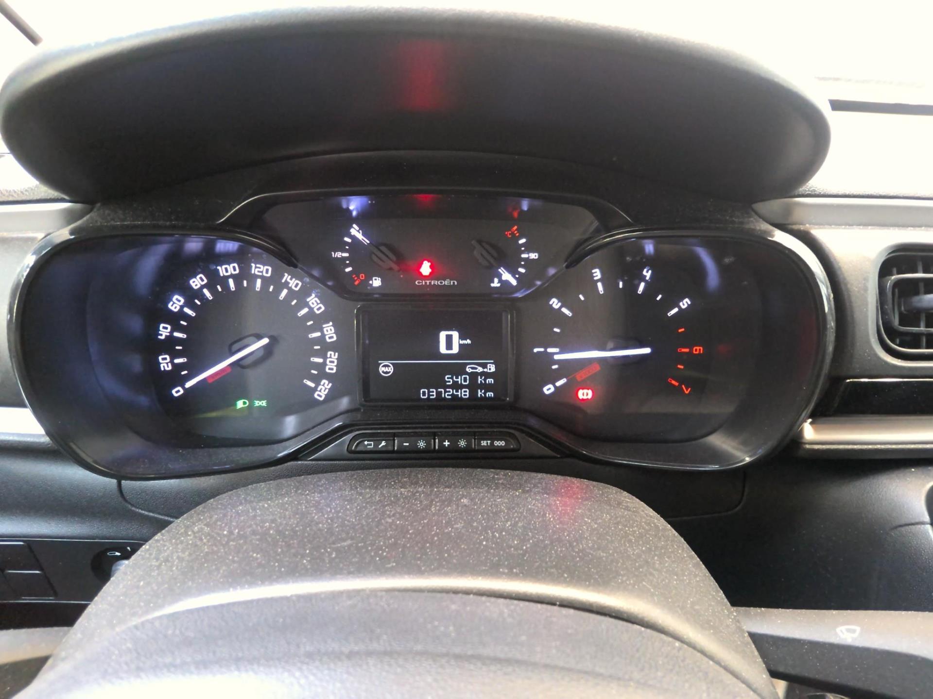 Citroen C3 PureTech 83 ch BVM5 Plus 2024