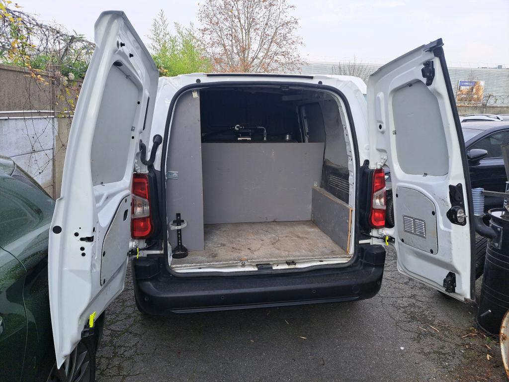 Peugeot PARTNER FOURGON STANDARD 650 KG BLUEHDI 100 S&S BVM5 PREMIUM 2021