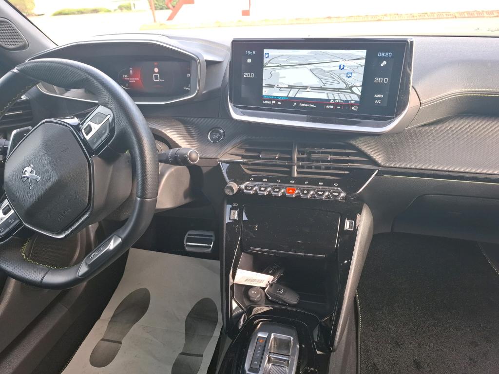 Peugeot 2008 BlueHDi 130 S&S EAT8 GT 2022