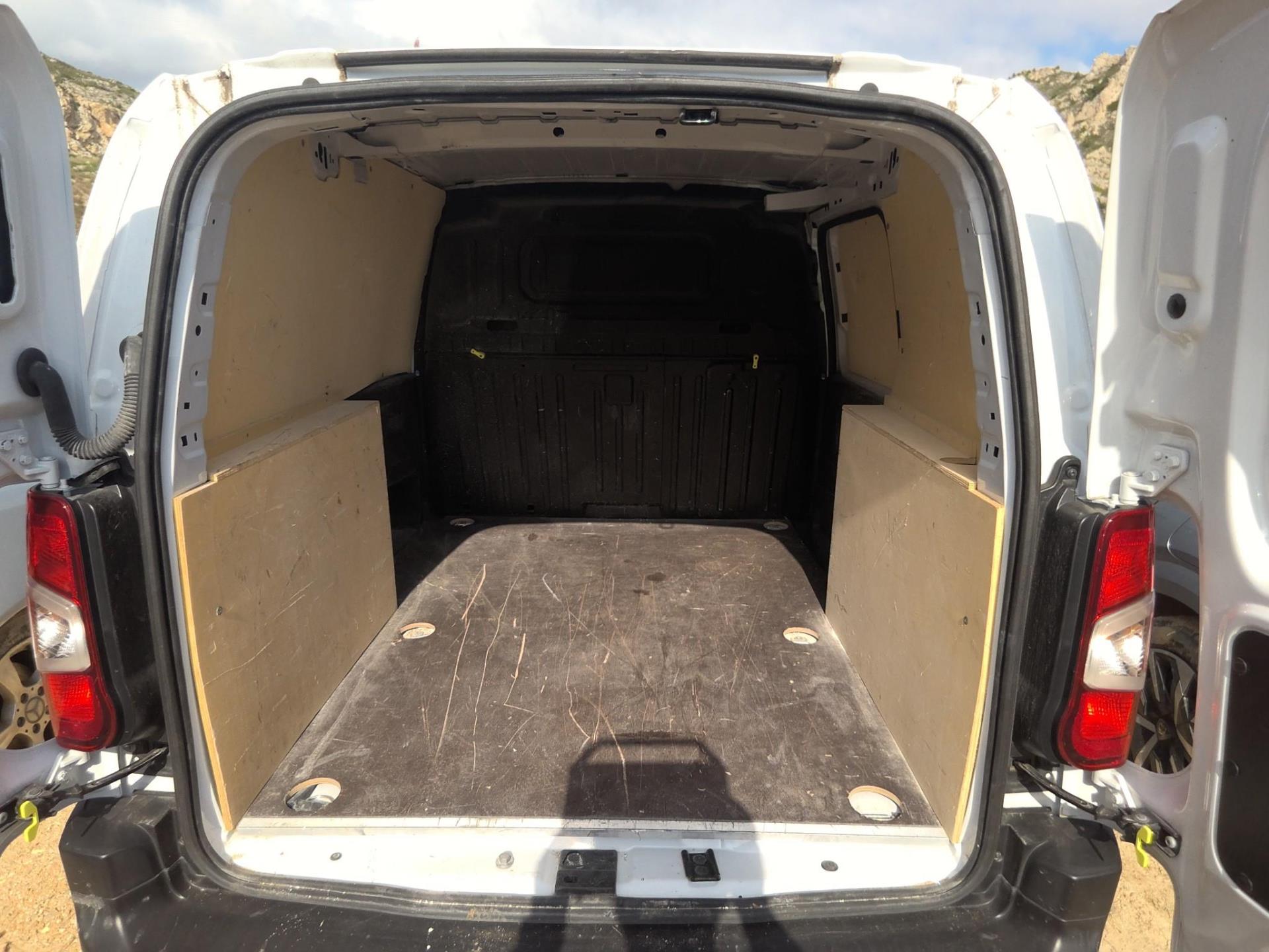 Peugeot PARTNER FOURGON M 950 KG BLUEHDI 100 S&S BVM6  2023