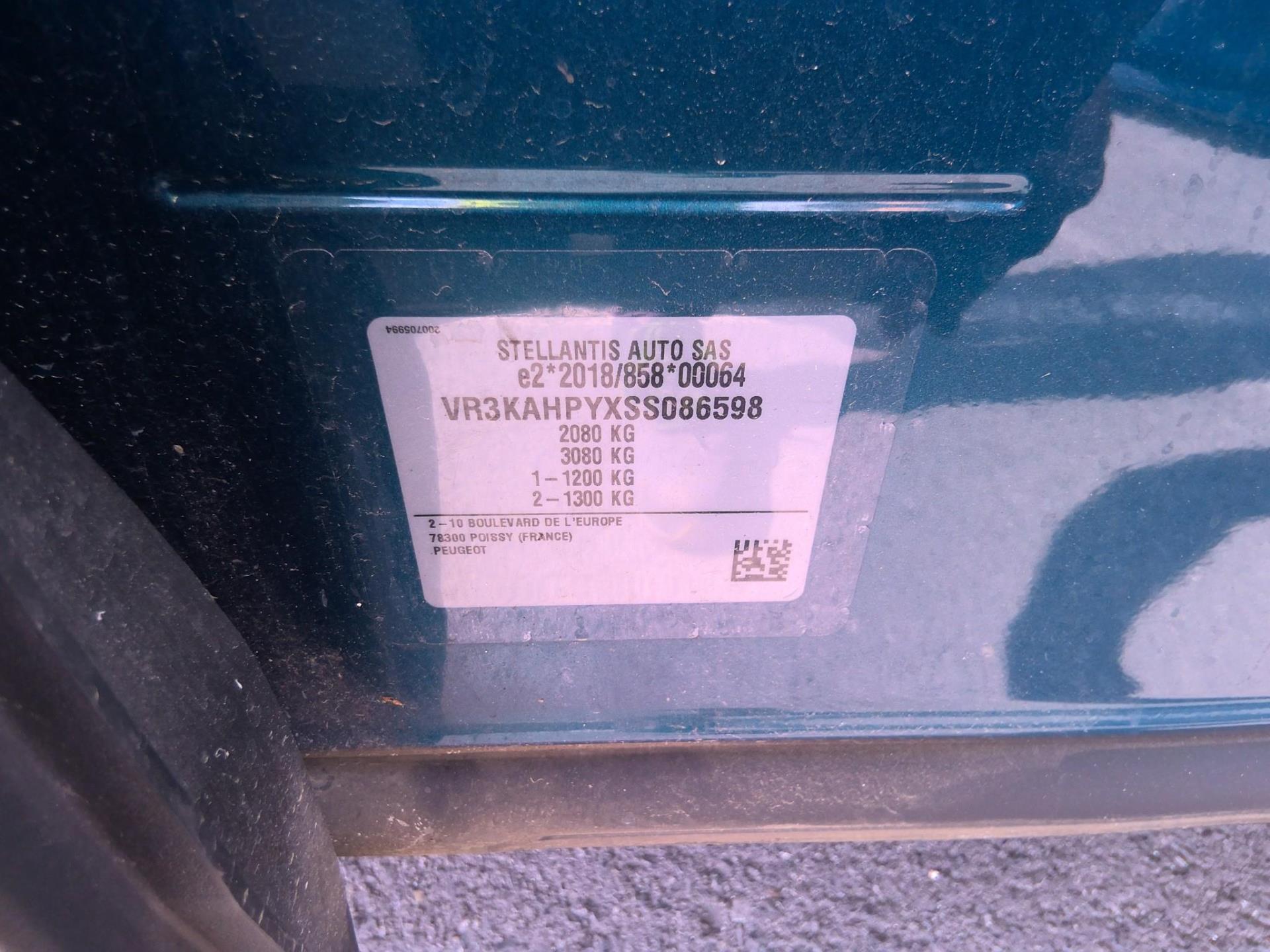 Peugeot 3008 Hybrid 145 e-DCS6 Allure 2025