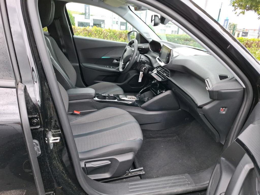 Peugeot 2008 BlueHDi 130 S&S EAT8 Allure 2022