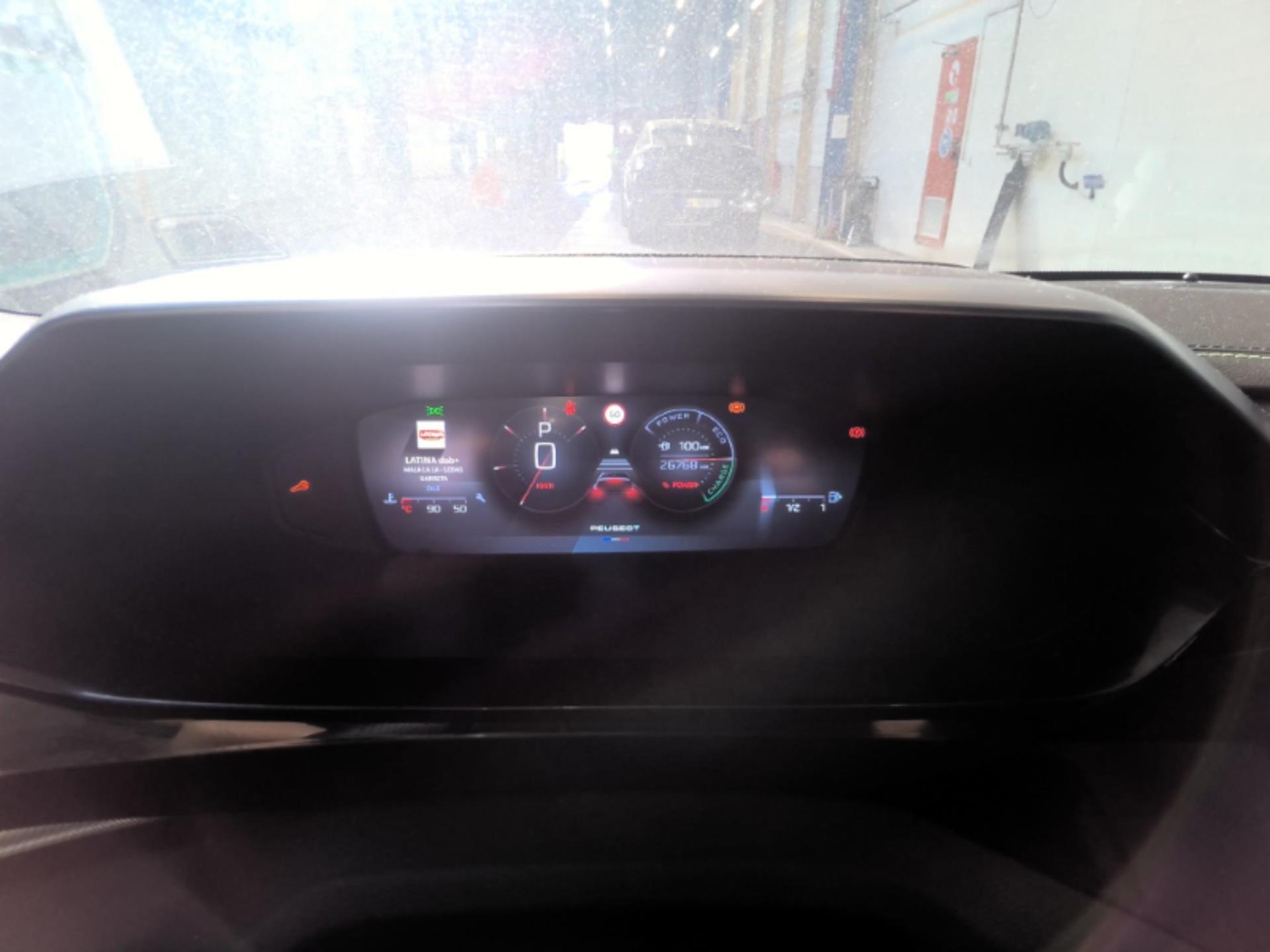 Peugeot 308 Hybrid 145 e-DCS6 GT 2025