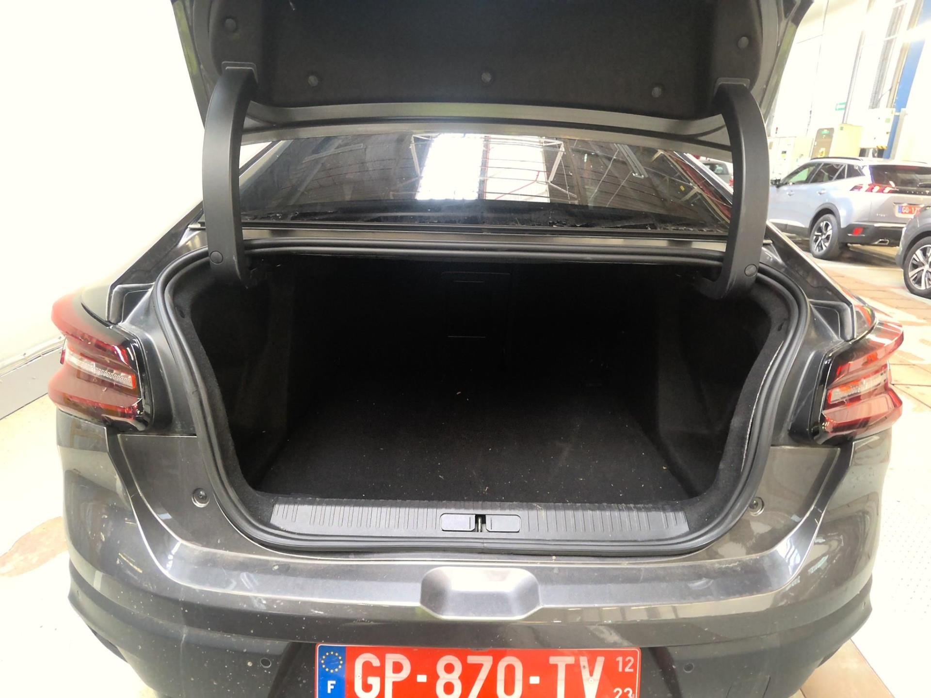 Citroen C4 X PureTech 130 S&S EAT8 Shine 2023
