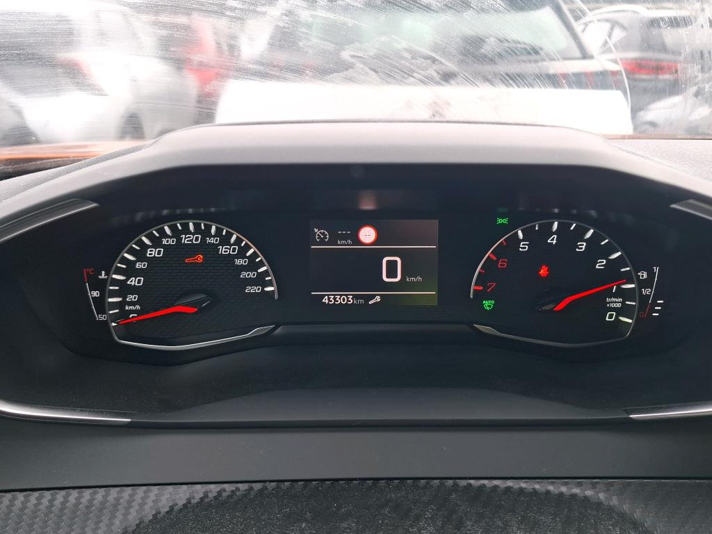 Peugeot 2008 PureTech 130 S&S BVM6 Active Pack 2022