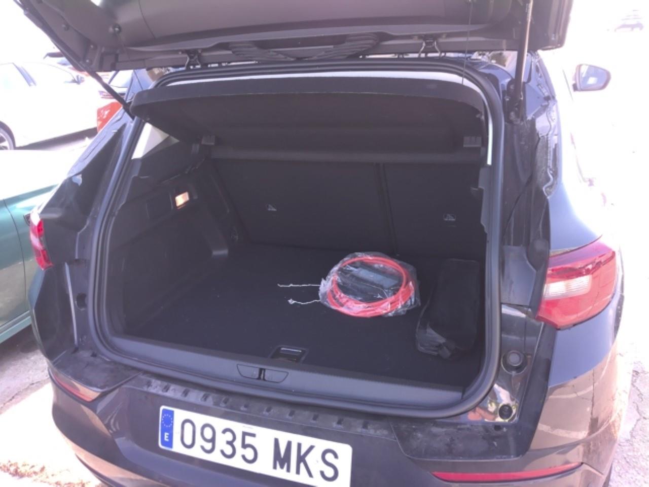 Foto Opel Grandland PHEV 7