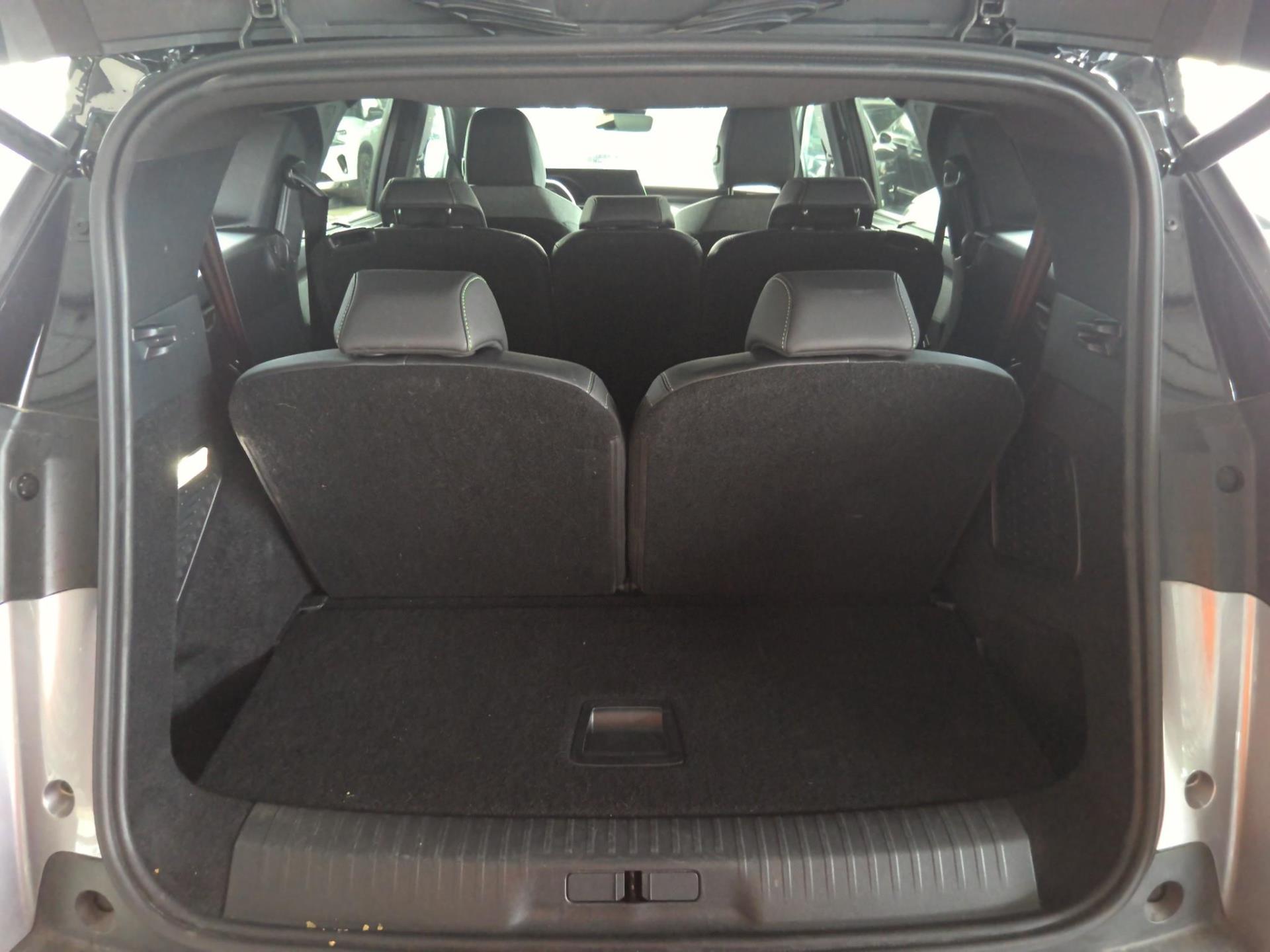 Peugeot 5008 Hybrid 145 ch e-DCS6 GT 2025