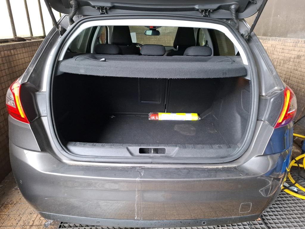 Peugeot 308 BlueHDi 130ch S&S EAT8 Allure Business 2020