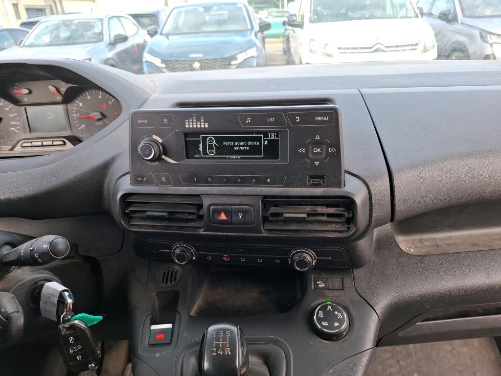 Peugeot PARTNER FOURGON STANDARD 650 KG BLUEHDI 100 S&S BVM5 PREMIUM 2019