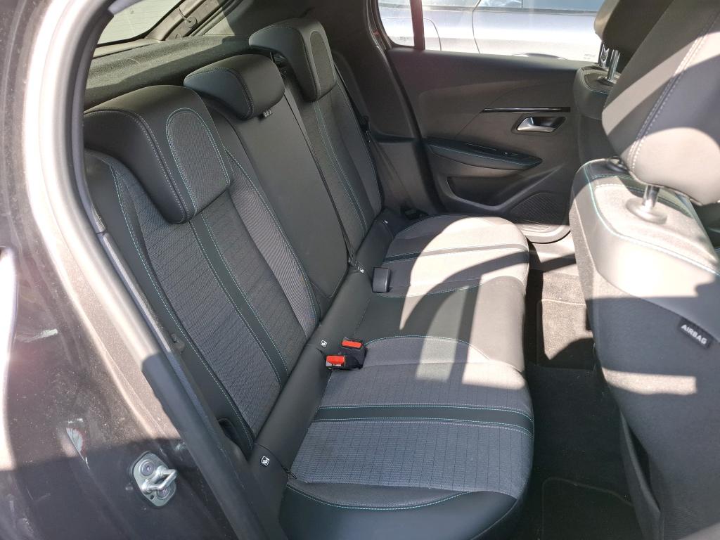 Peugeot 208 BlueHDi 100 S&S BVM6 Allure 2022