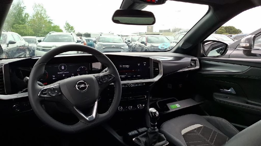 Foto Opel Mokka 12