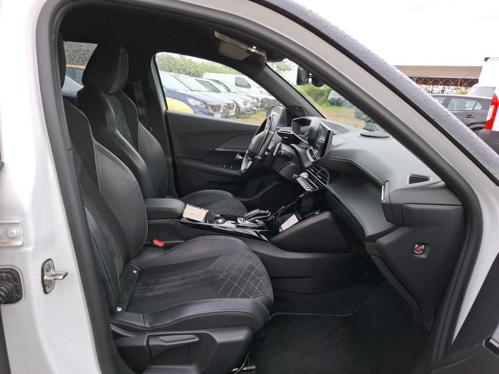 Peugeot 2008 II 