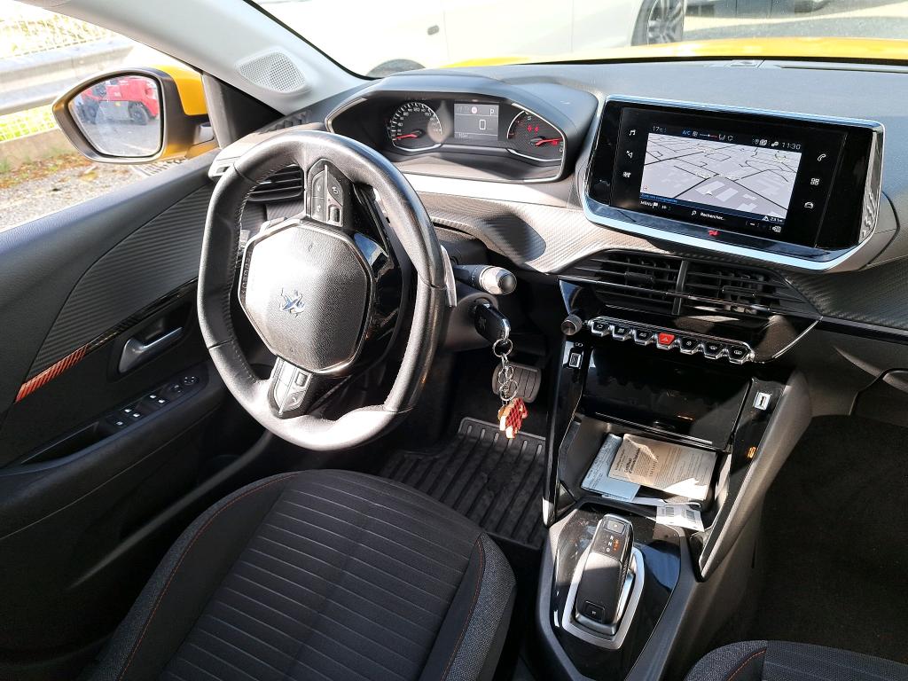 Peugeot 208 II 