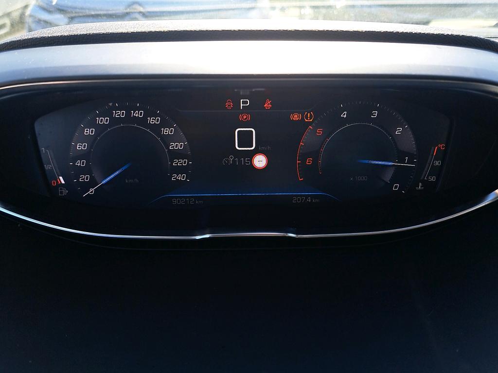 Peugeot 3008 BlueHDi 130ch S&S EAT8 Active Business 2021