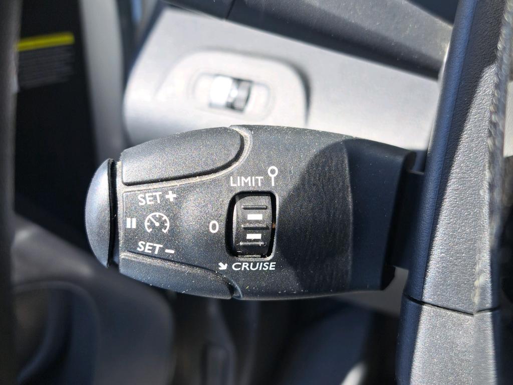 Peugeot PARTNER FOURGON STANDARD 650 KG BLUEHDI 100 S&S BVM5 ASPHALT 2021