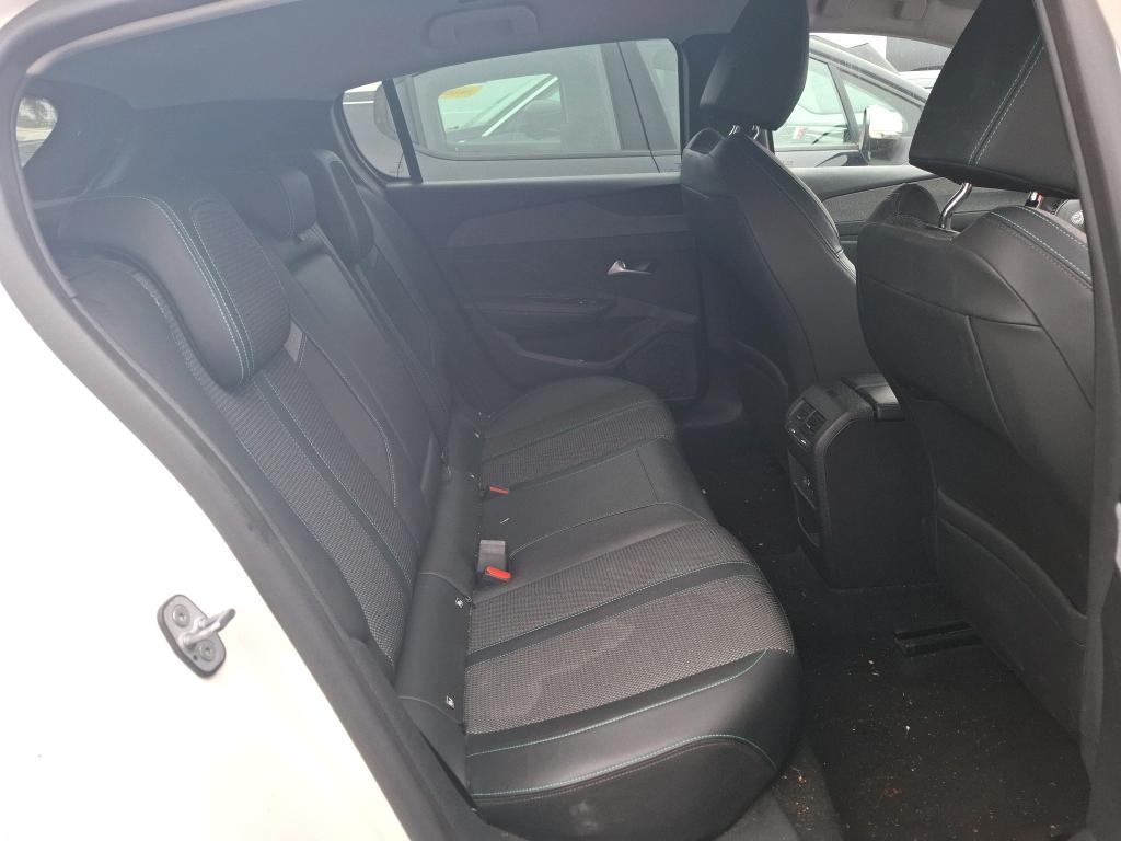 Peugeot 308 PHEV 180 e-EAT8 Allure 2022