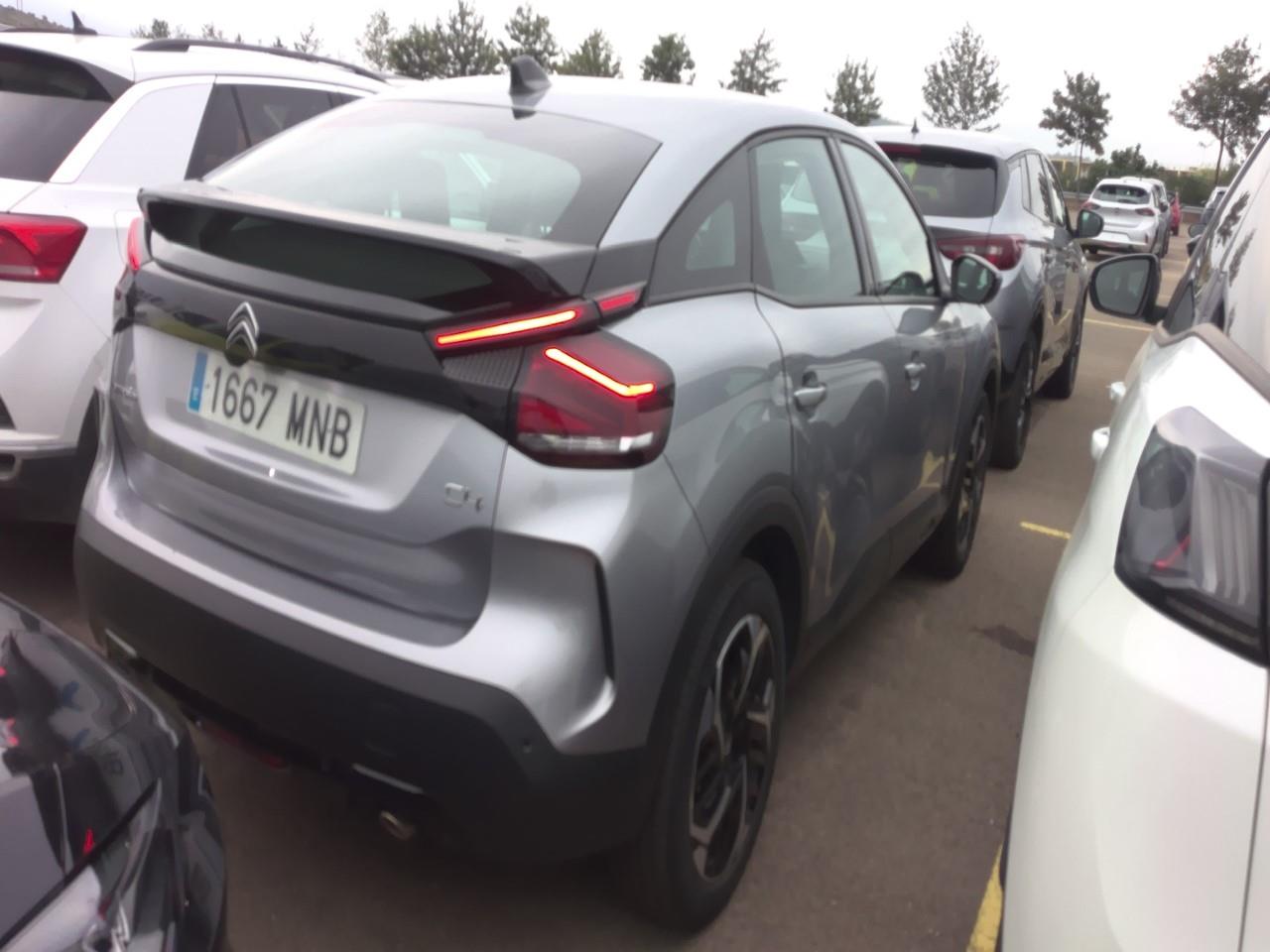 Foto Citroën C4 X 8