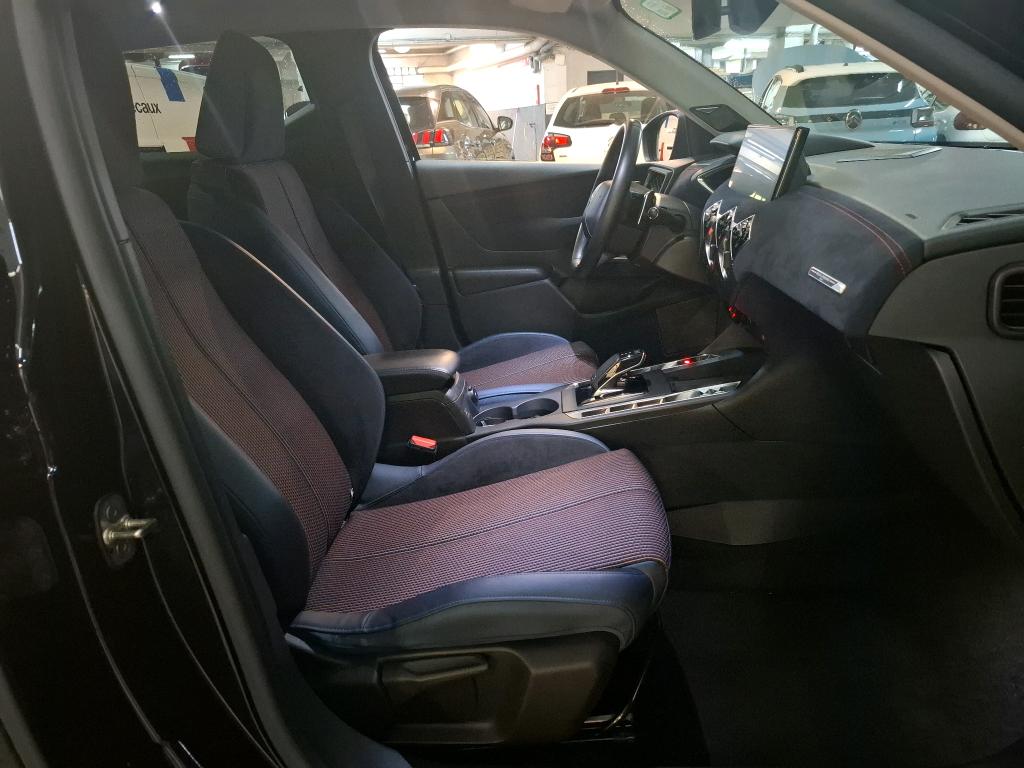 DS DS3 Crossback PureTech 130 EAT8 Ines de la Fressange Paris 2021