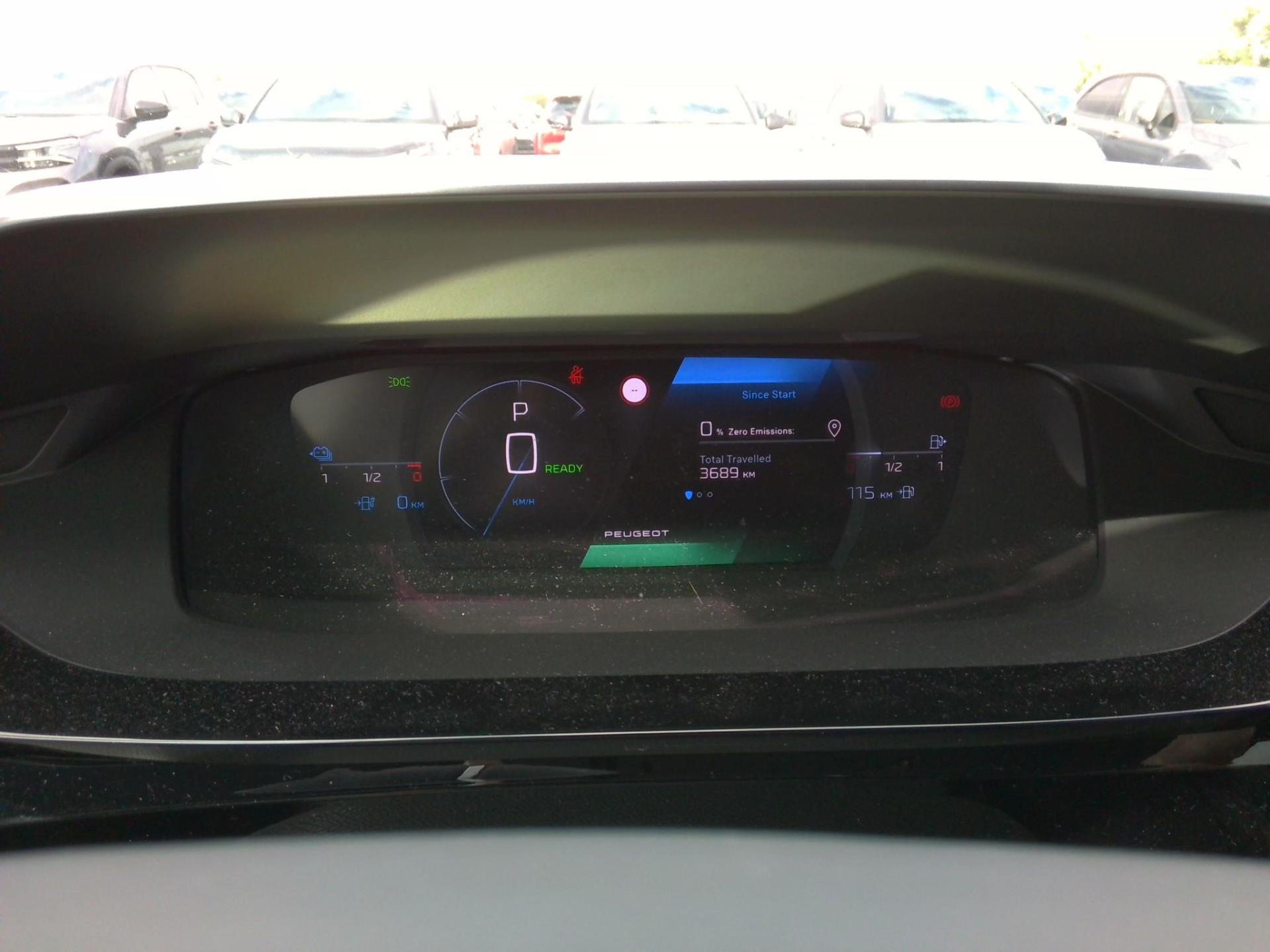 Peugeot 408 PHEV 180 e-EAT8 GT 2024