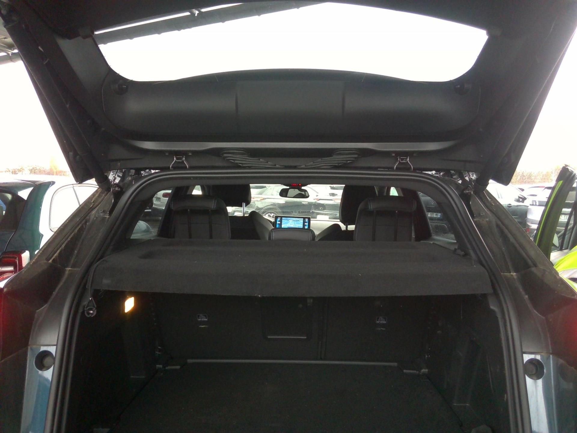 Peugeot 3008 Hybrid 136 e-DCS6 Allure Pack 2024