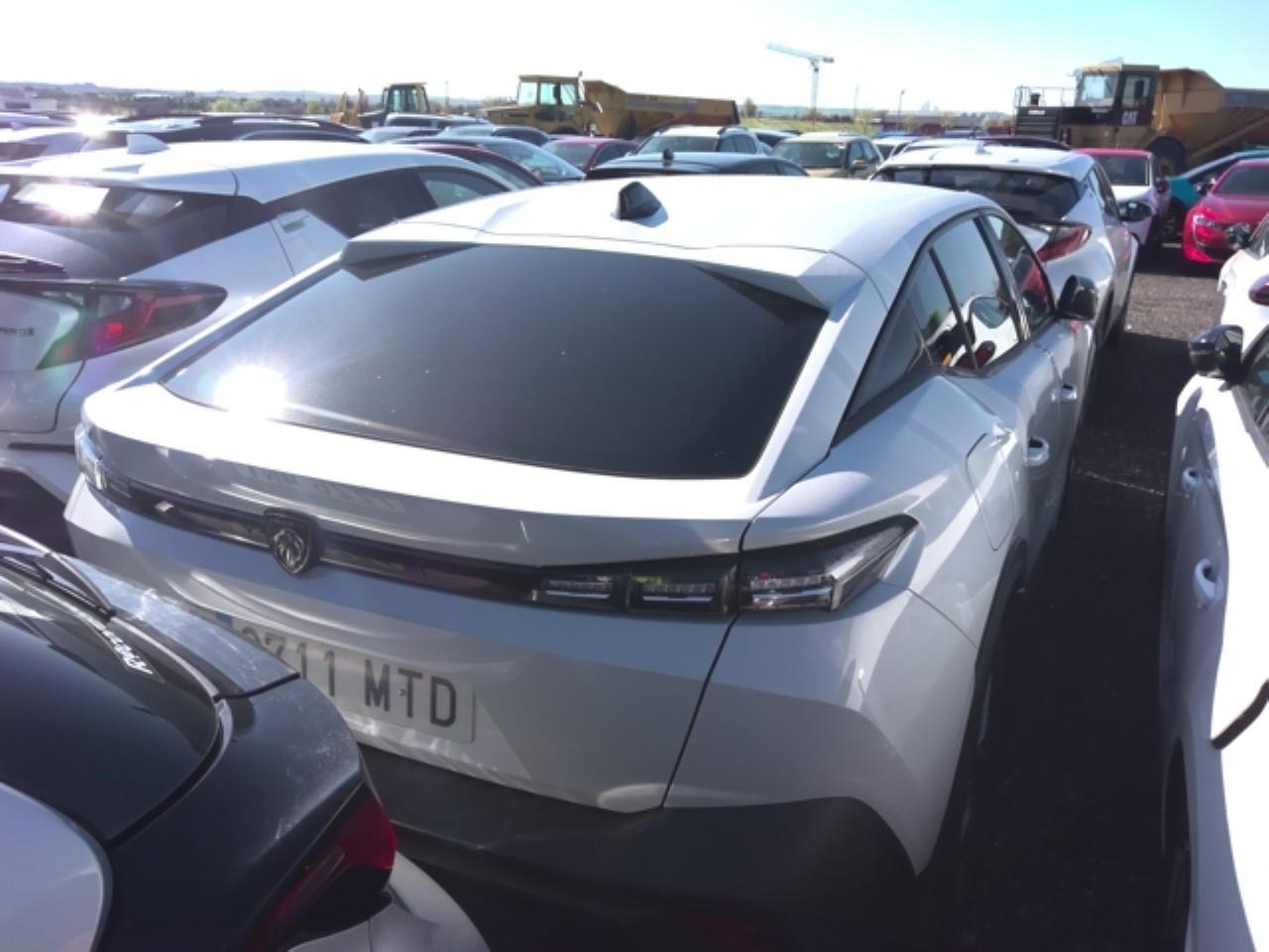 Foto Peugeot 408 8