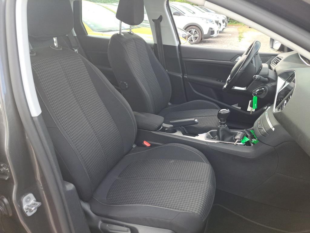 Peugeot 308 SW BlueHDi 130ch S&S BVM6 Active Business 2021