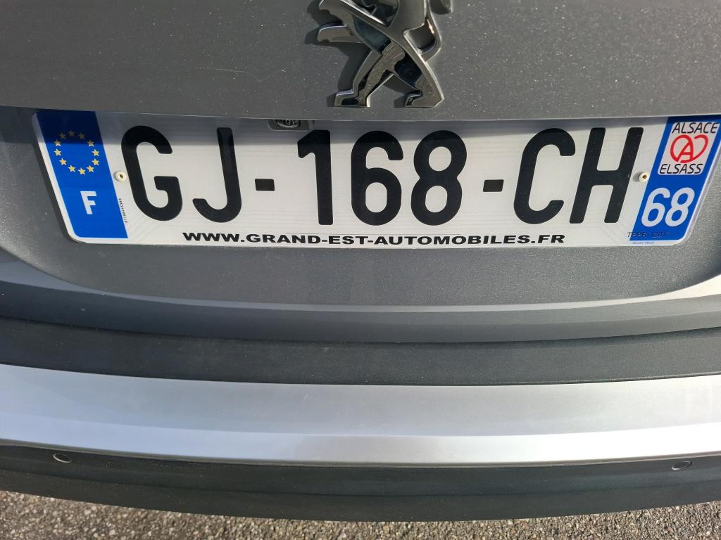 Peugeot 2008 BlueHDi 130 S&S EAT8 GT 2022