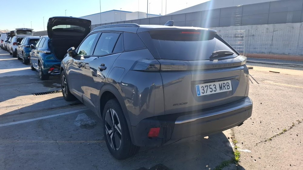 Foto Peugeot 2008 4