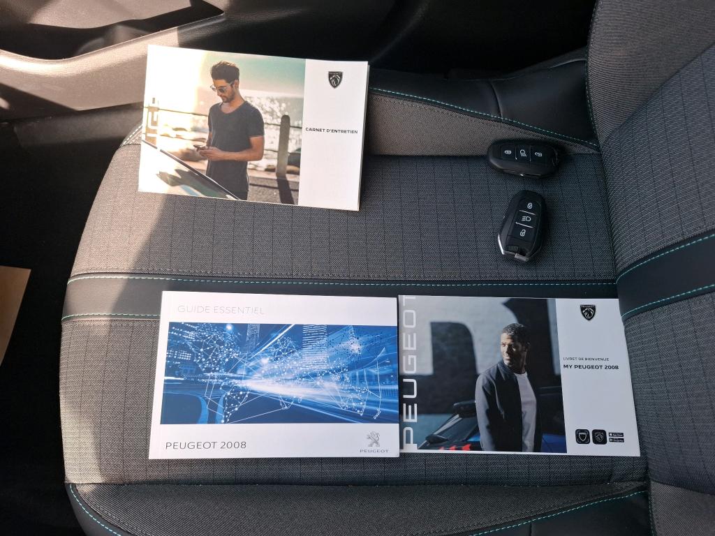 Peugeot 2008 PureTech 130 S&S BVM6 Allure Pack 2022