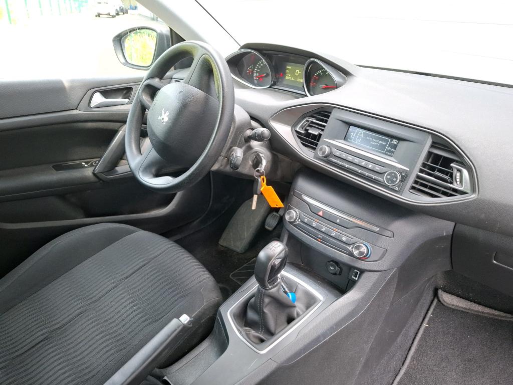 Peugeot 308 AFFAIRE 1.6 BLUEHDI 100 S&S BVM5 PREMIUM 2017