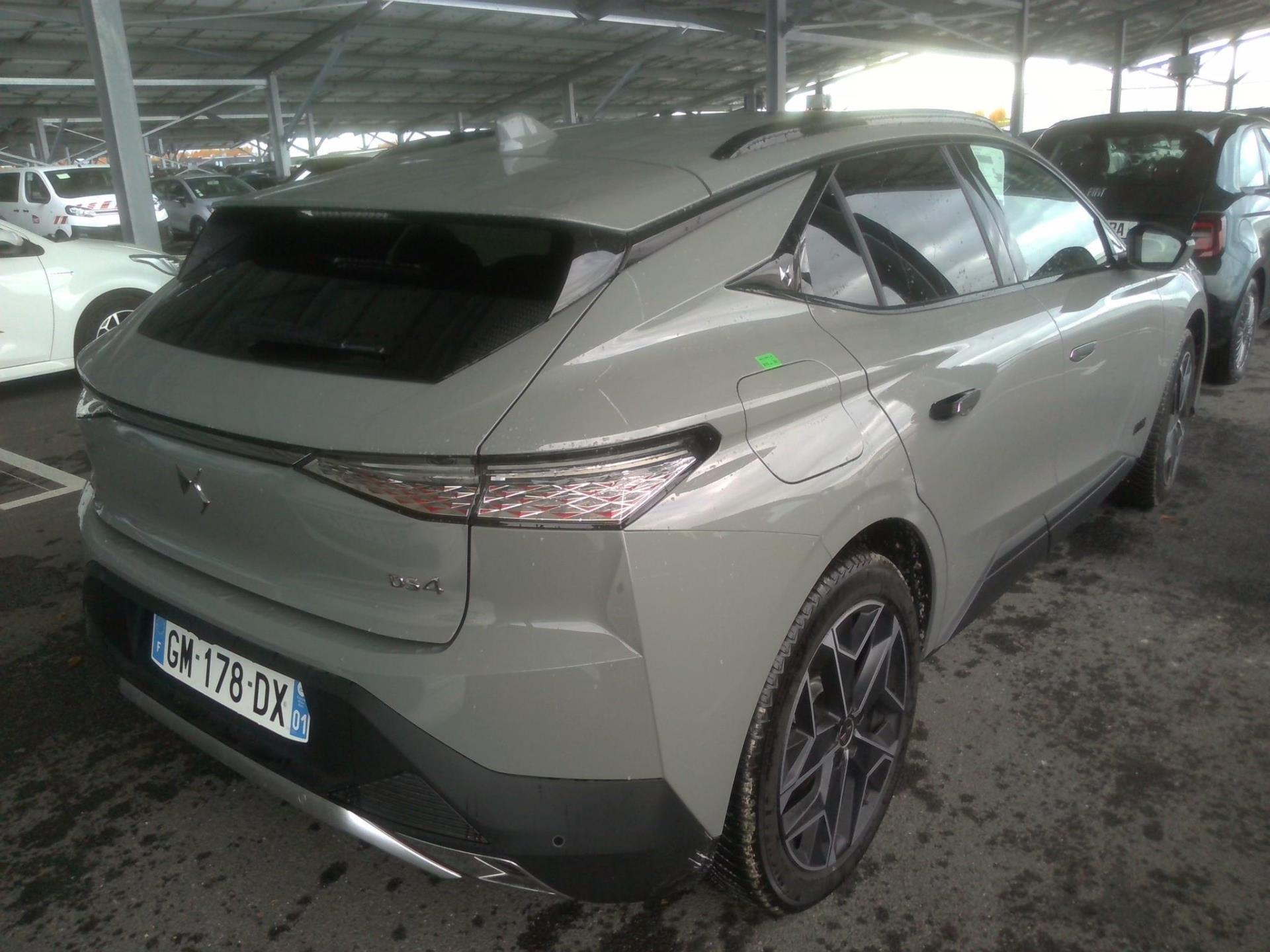 DS DS 4 PureTech 130 EAT8 Cross Rivoli 2023