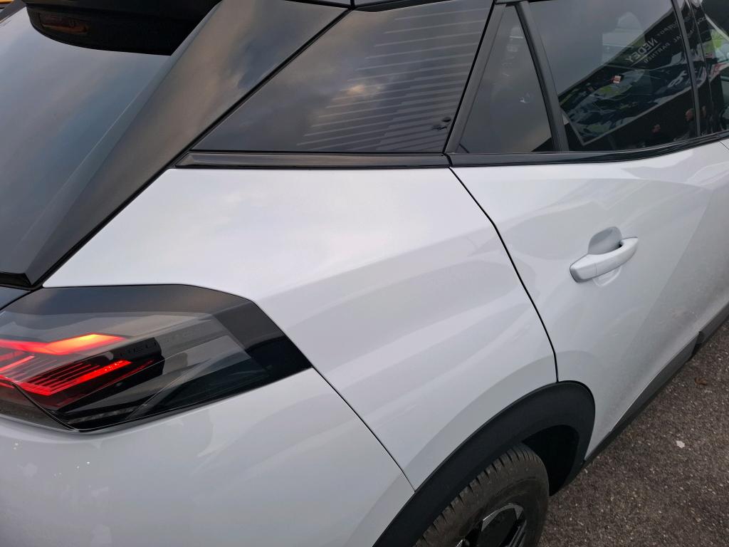 Peugeot 2008 PureTech 130 S&S EAT8 GT 2023