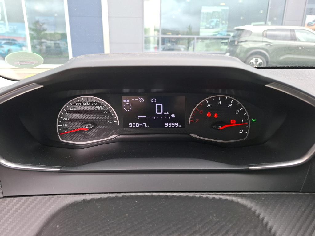 Peugeot 208 PURETECH 75 S&S BVM5 PREMIUM 2022