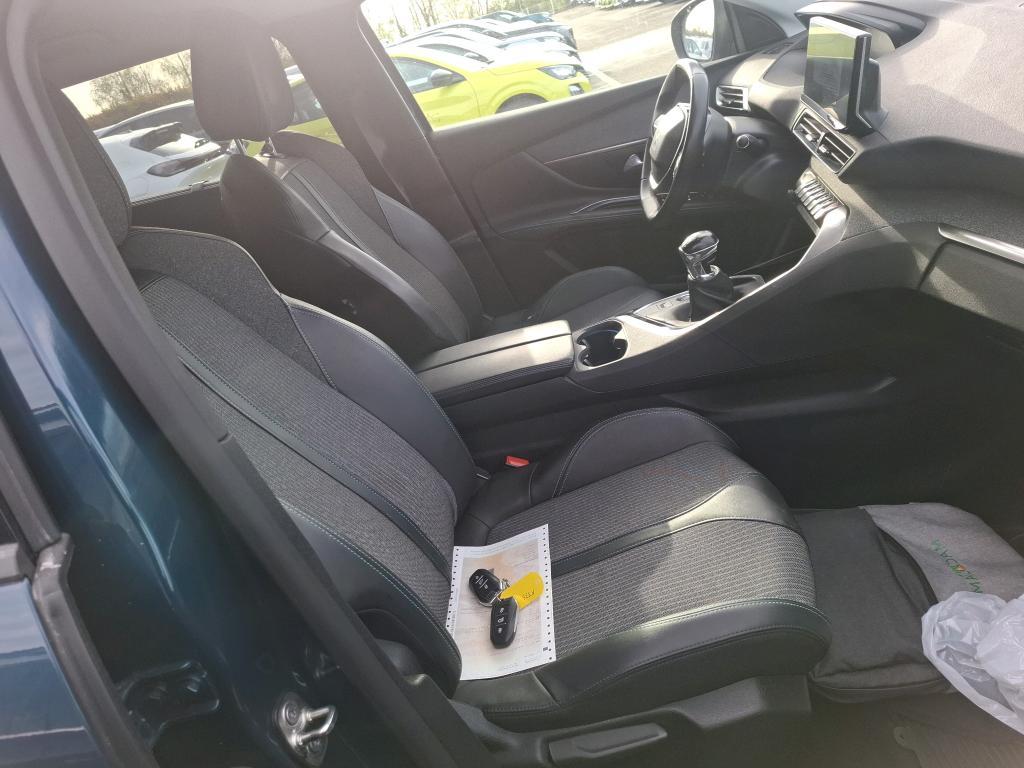 Peugeot 5008 BlueHDi 130ch S&S BVM6 Allure Pack 2021