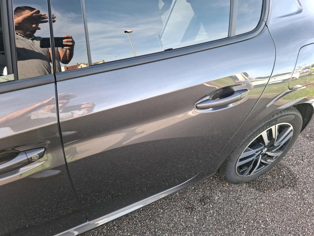 Peugeot 208 PureTech 100 S&S BVM6 Allure 2022