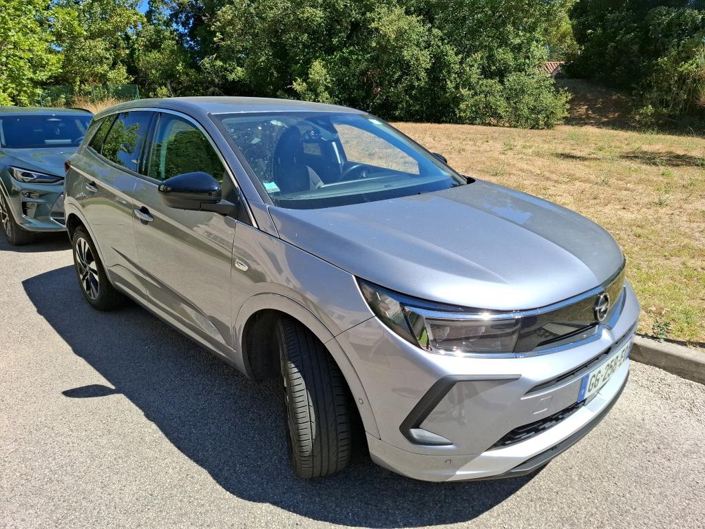 Opel Grandland 1.5 Diesel 130 ch BVA8 Elegance Business 2022