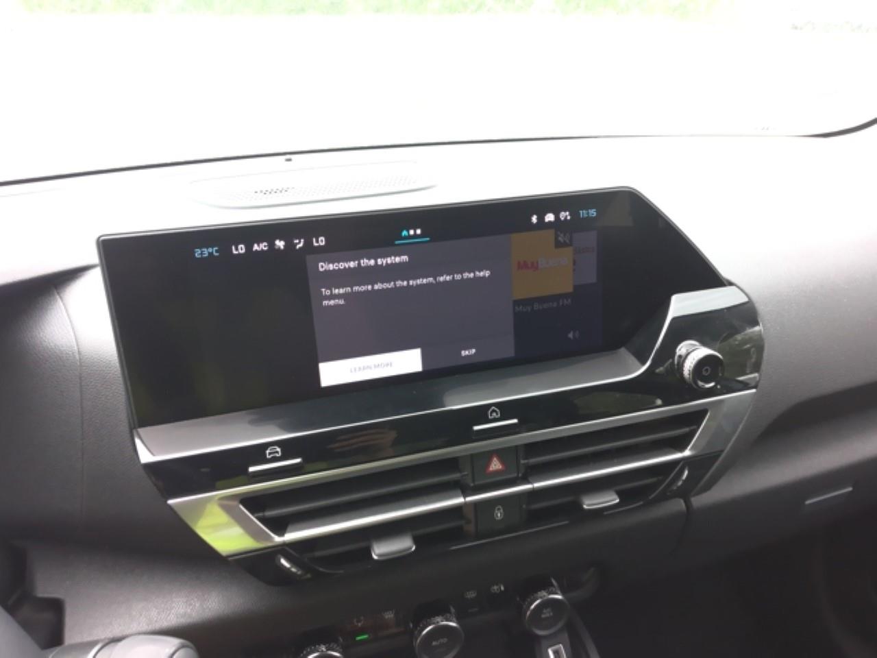 Foto Citroën C4 X 10