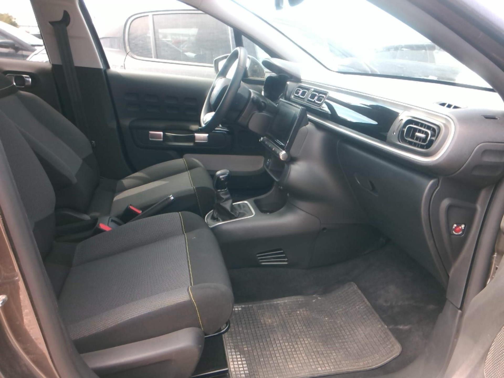 Citroen C3 PureTech 83 S&S BVM5 Shine 2023